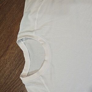 MENS LULULEMON TIME TO GET DIRTY STRIPED SHIRT SIZE MED.   #7502